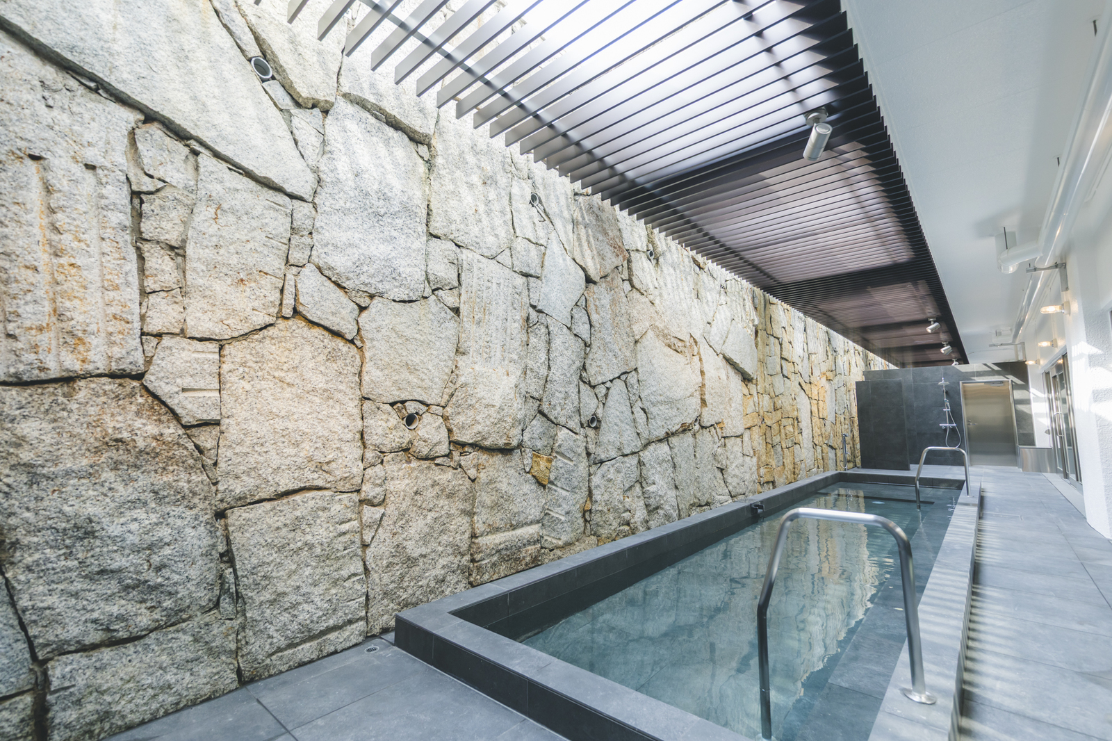 シーサイドホテル舞子ビラ神戸 【素泊まり】SPAタワー1周年記念■20%OFF■大浴場・メンズサウナ・ジム無料～心と体の癒し旅～