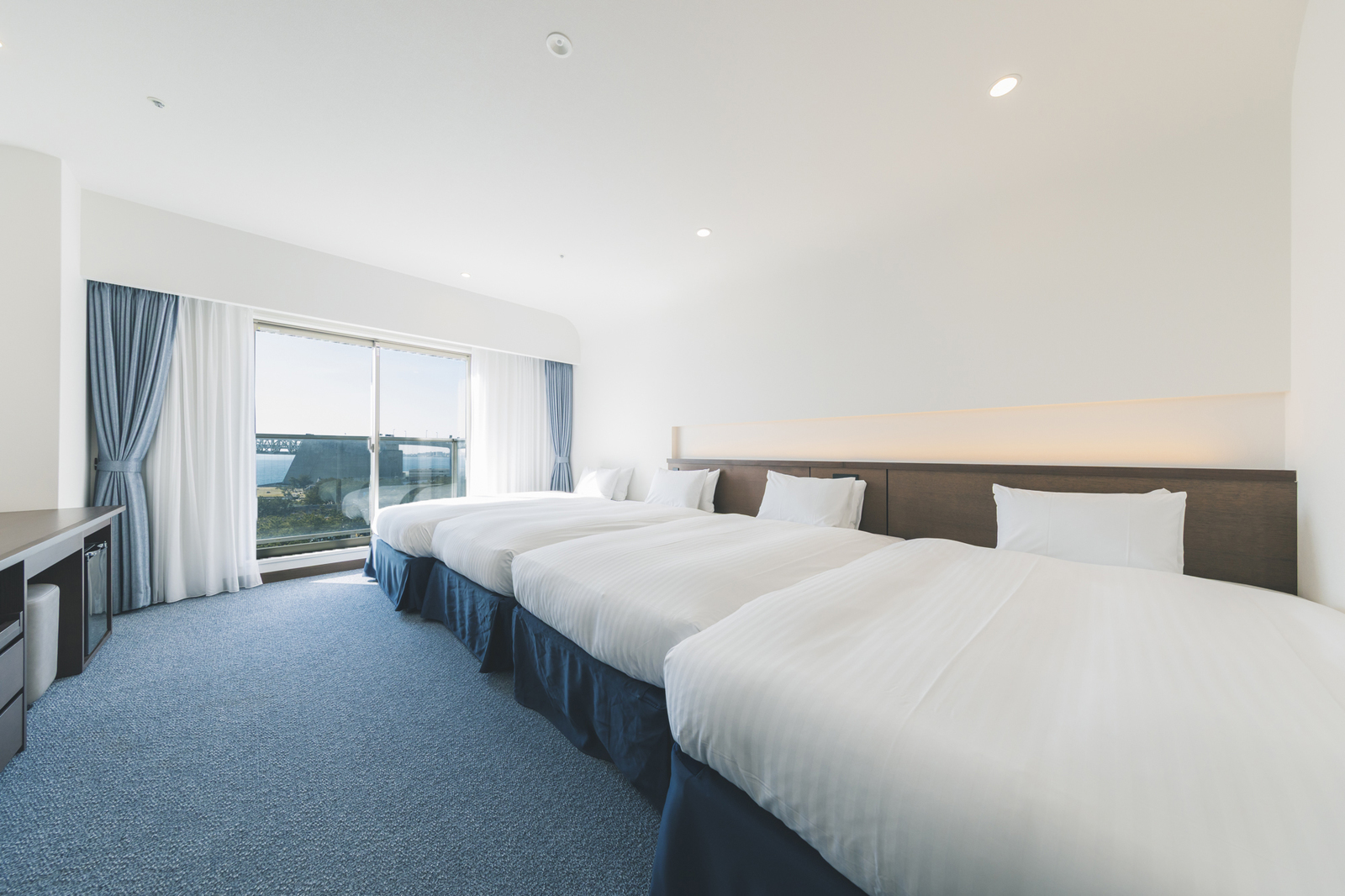 シーサイドホテル舞子ビラ神戸 【素泊まり】【連泊割】SPAタワー1周年記念■2連泊以上でおトク旅！大浴場・メンズサウナ・ジム無料