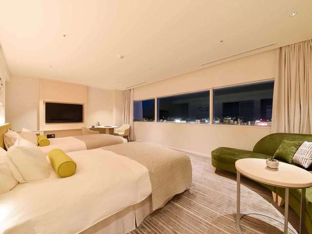 ホテル日航姫路 【ジュニアスイート】2部屋のみの特別なツインベッドタイ...