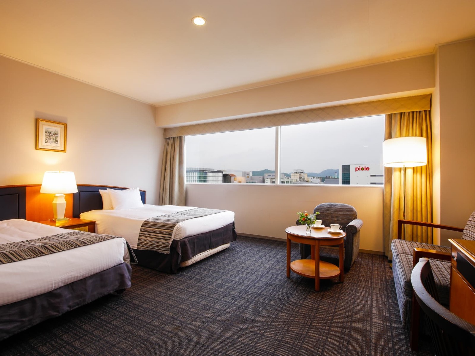 ホテル日航姫路 【トリプル（1～2名様利用）】エキストラベッド対応で、...