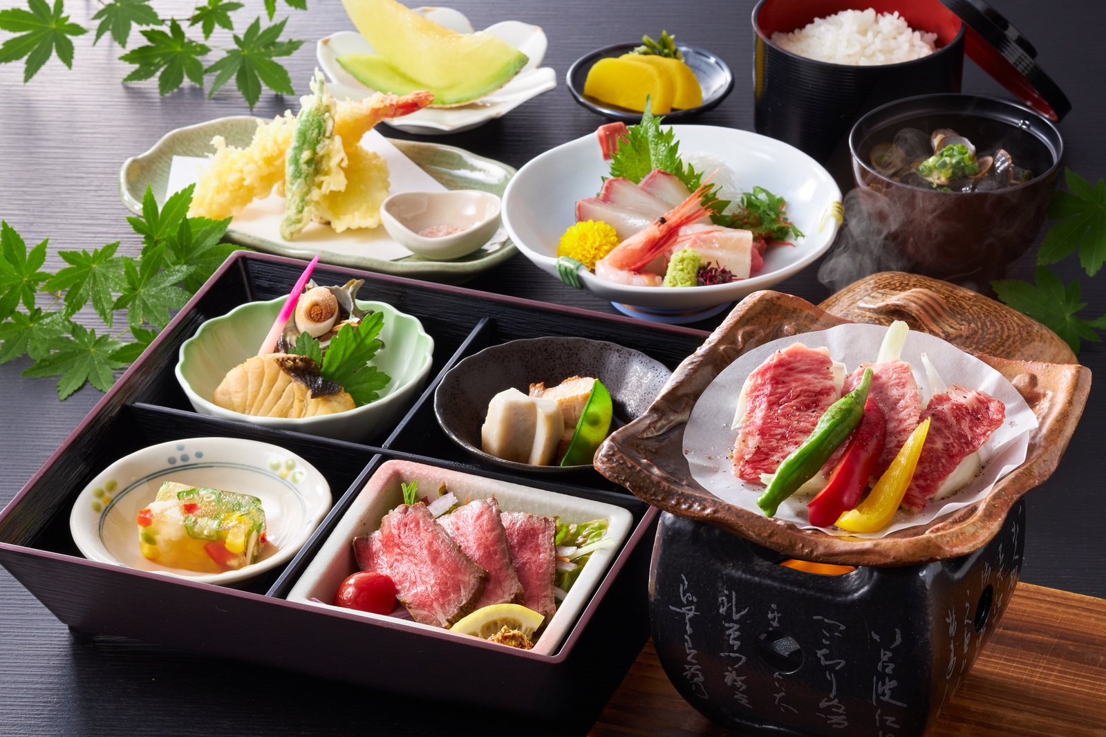 レイセニット城崎スイートVILLA 【カジュアルプラン】美味少量のお気軽城崎旅／但馬牛陶板焼きも楽しめる＜▼美味少量御膳＞