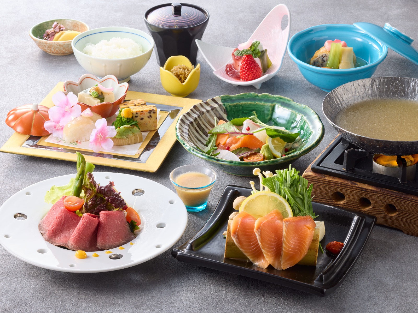 TOTOシーウィンド淡路 【カジュアル】気軽にお食事を楽しみたい方に／季節ごとの彩り豊かな食材を堪能《海風会席》