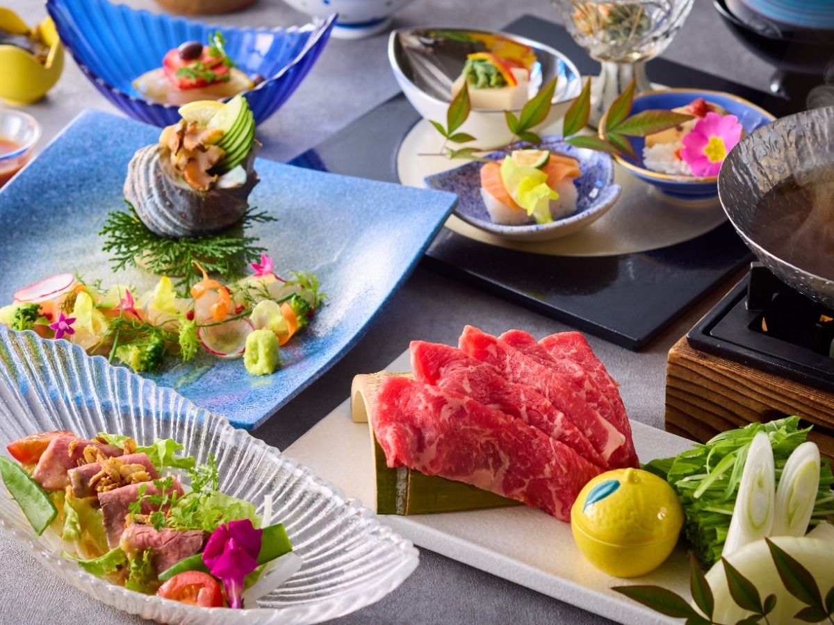 TOTOシーウィンド淡路 【スタンダード】迷ったらこちら／御食国淡路島の旬魚介・淡路牛を贅沢に味わい尽くす＜特選会席＞