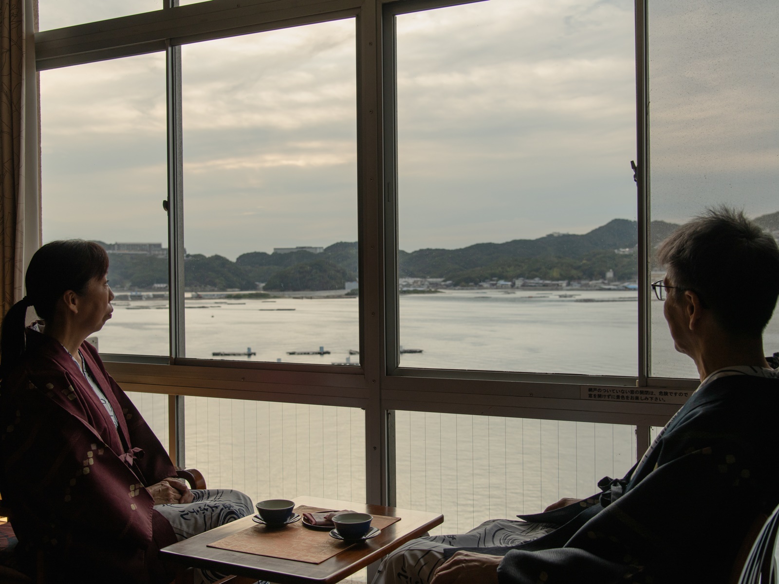 淡路島海上ホテル *【部屋】時間とともに移りゆく景色をゆっくりお愉しみください