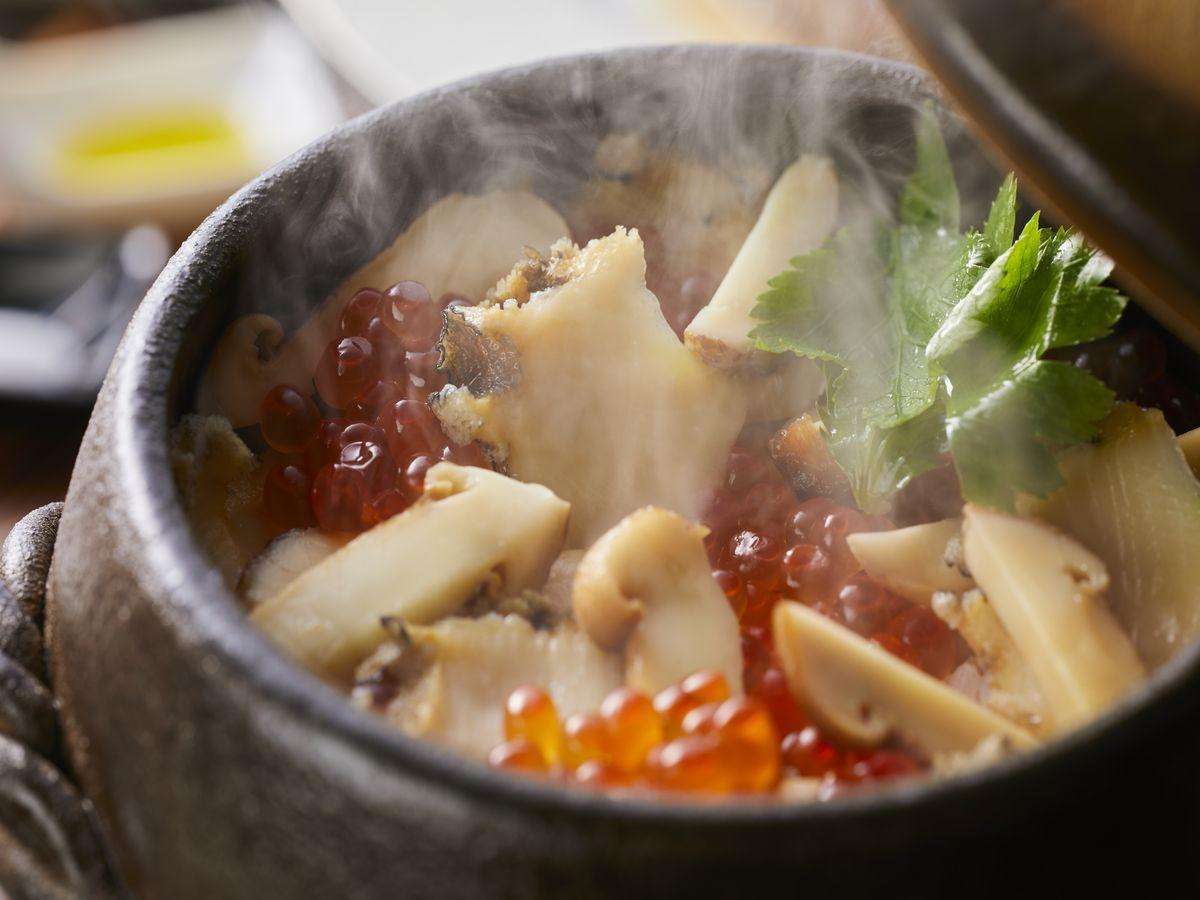 亀の井ホテル　赤穂 【極み会席】土鍋ご飯付き特別会席