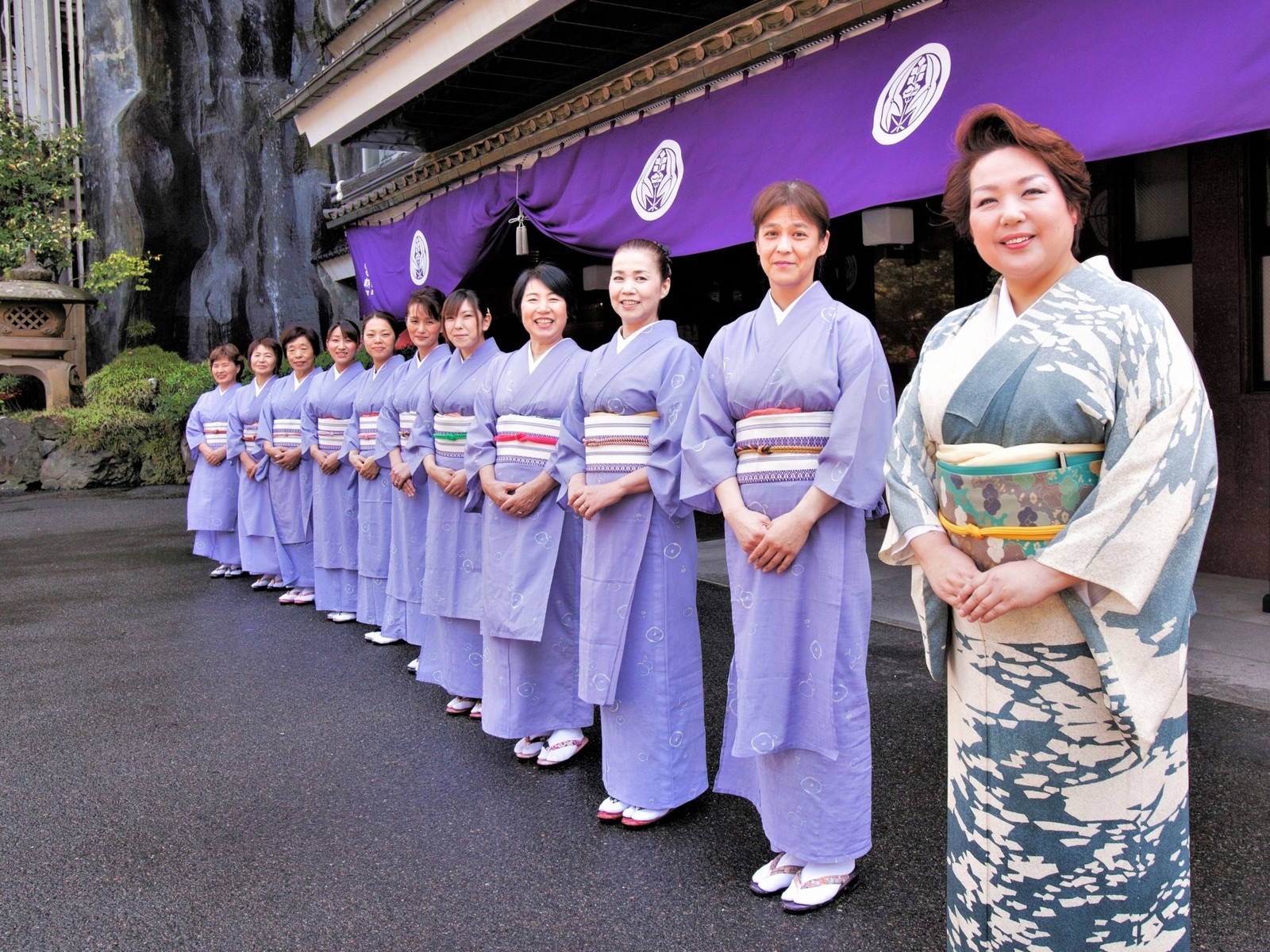 朝野家 【個室食・地産地消】よくばりステーキ会席プラン　「但馬牛」と「鮑」を食べ比べ♪