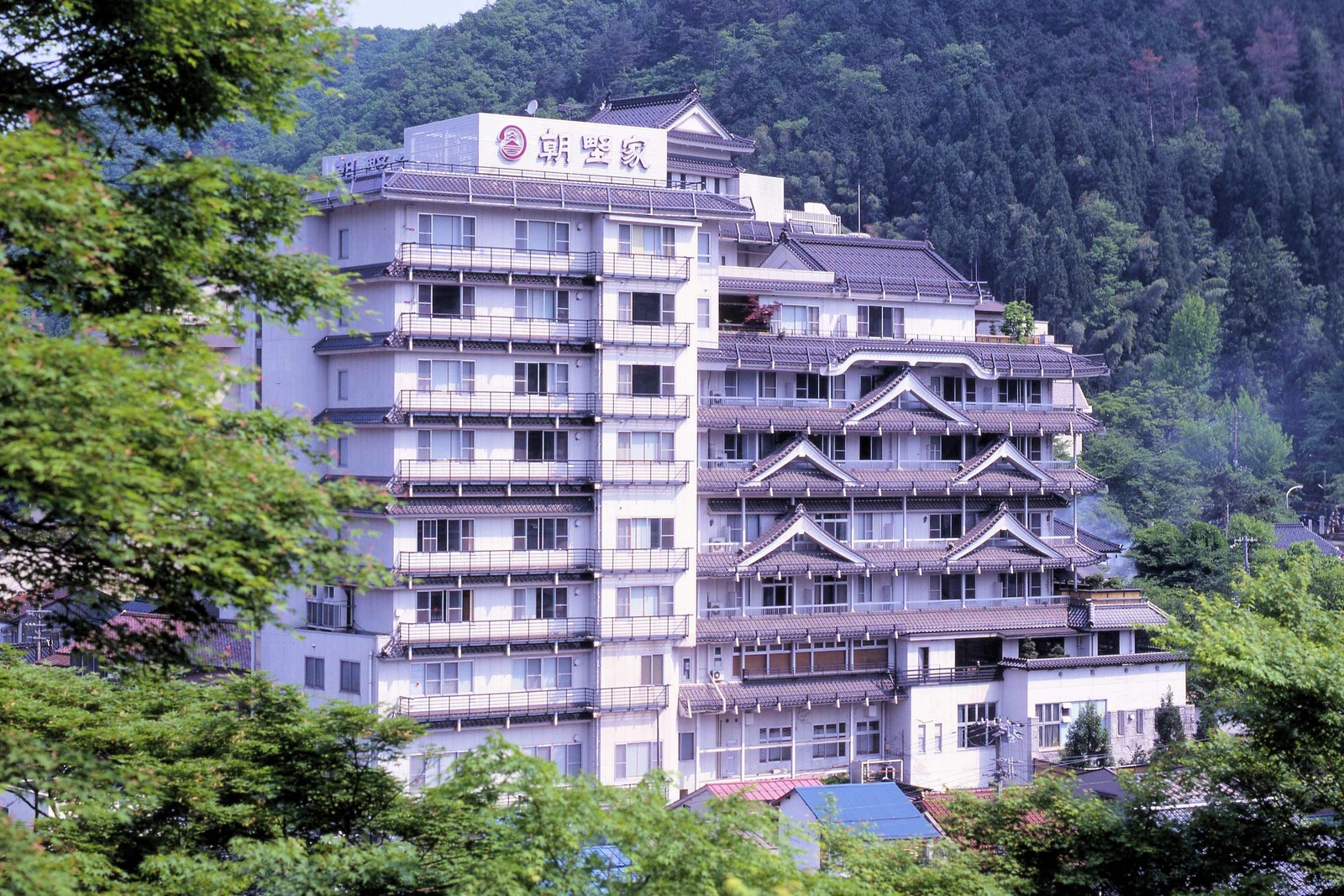 朝野家
