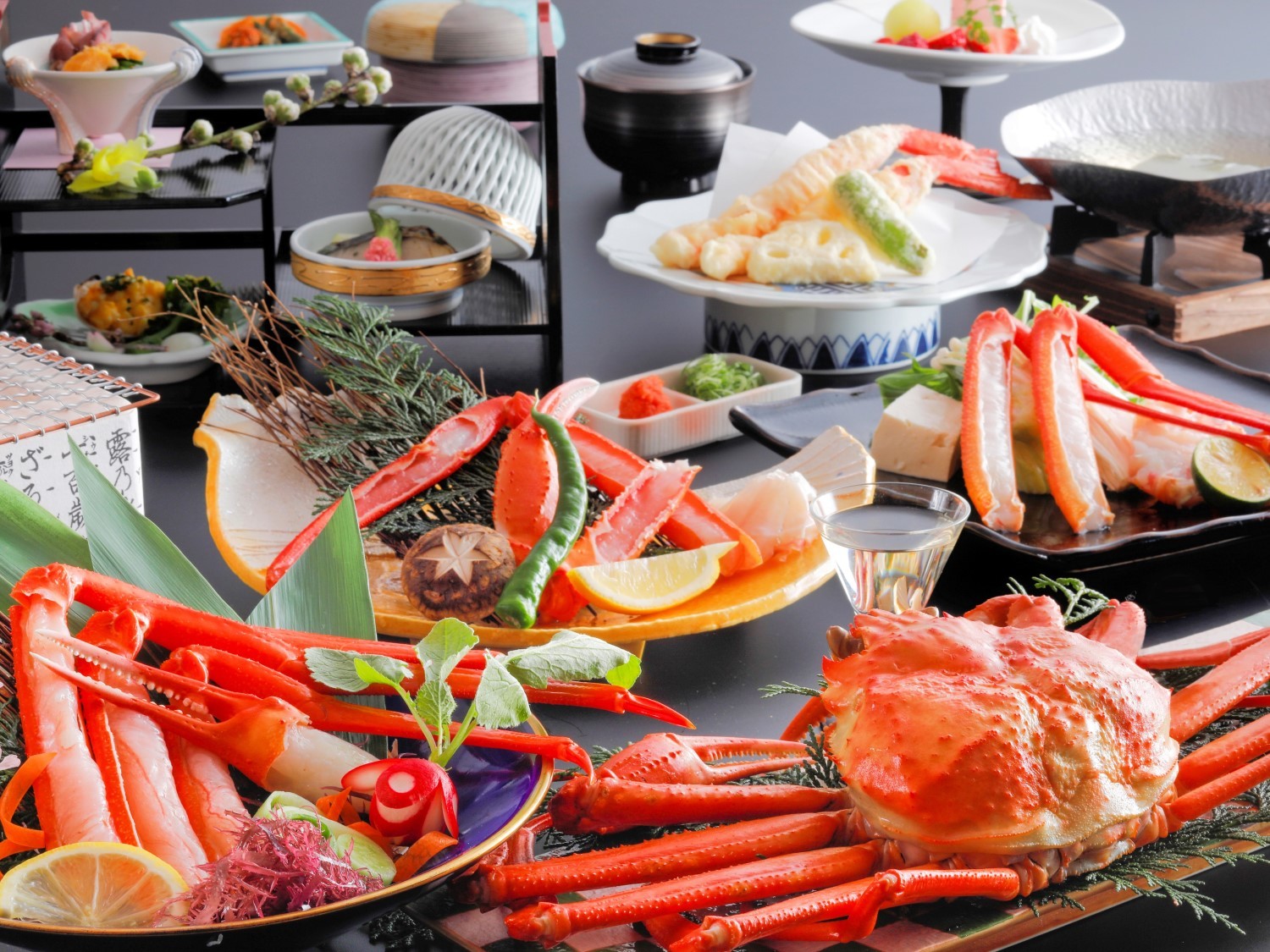 朝野家 【期間限定】刺し、焼き、鍋　ご当地ブランド香住蟹づくし(紅ずわいがに)【お1人様に香住蟹2.0杯相当使用】
