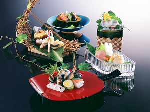 西村屋本館 ＜ご夕食お部屋食＞季節の会席料理プラン