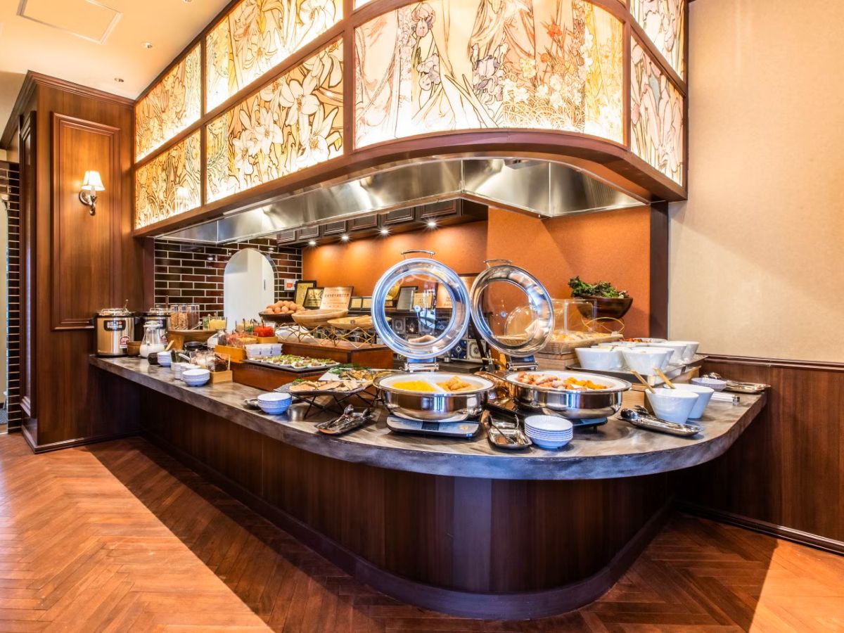 アパホテル〈神戸三宮駅前〉 【朝食付】■阪急神戸線「神戸三宮駅」徒歩4分■生田神社すぐ横！【アパは映画もアニメも見放題】