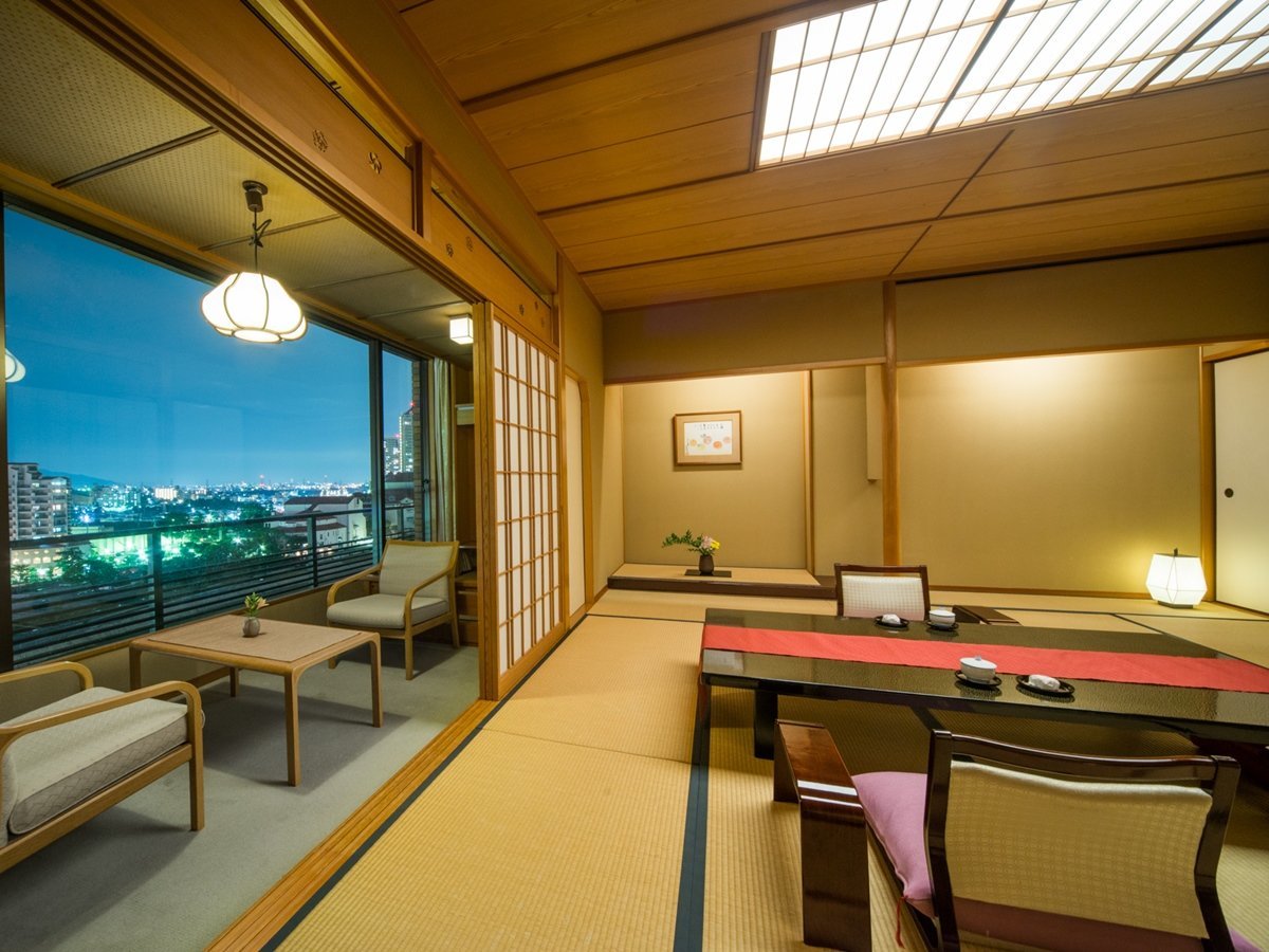 宝塚温泉　ホテル若水