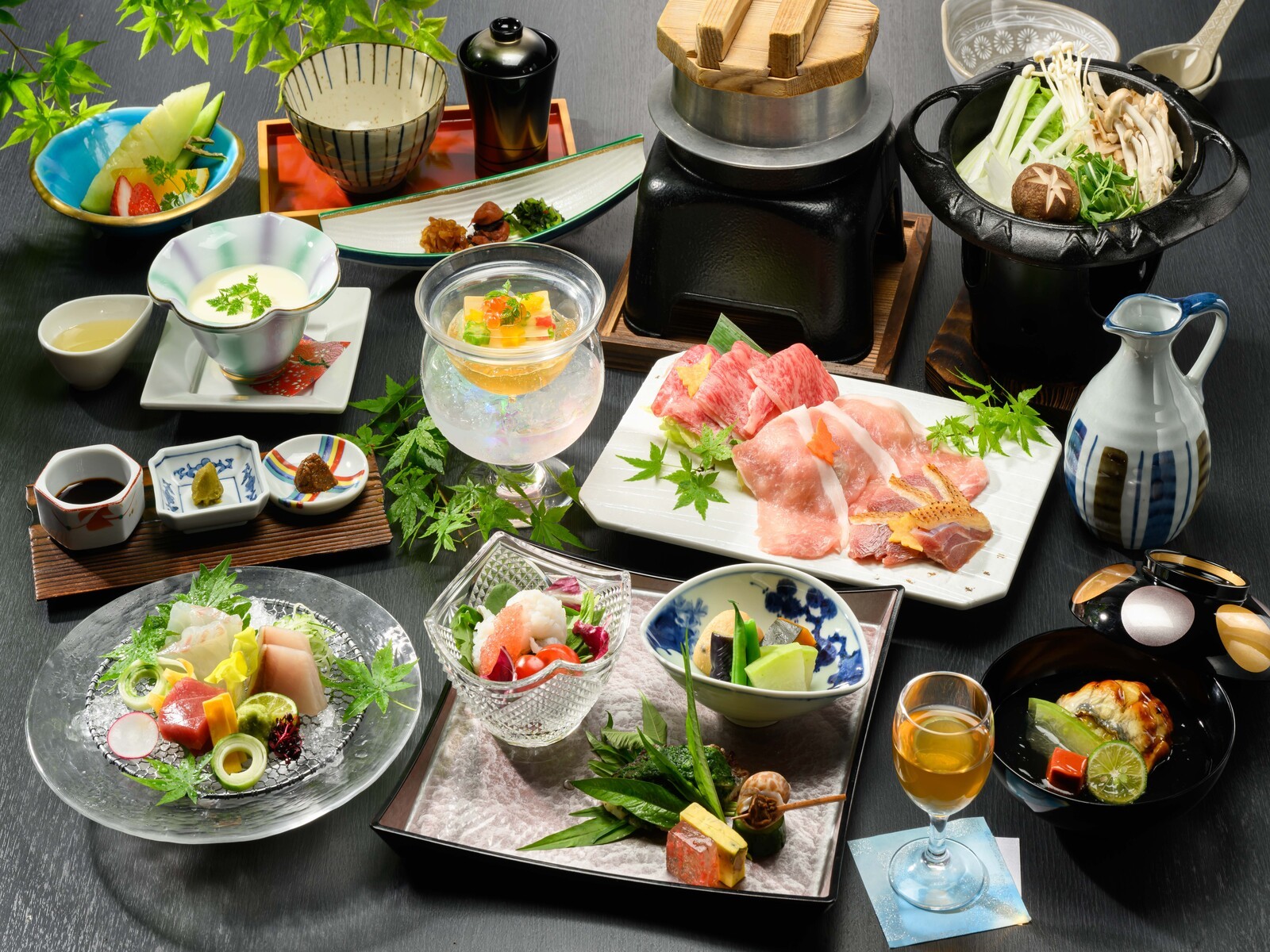 ホテルアジール・奈良 【かがりや会席～大和の恵～】奈良特産「大和牛・大和ポーク・大和肉鶏」を食す夏の贅沢時間（夕・朝食付）