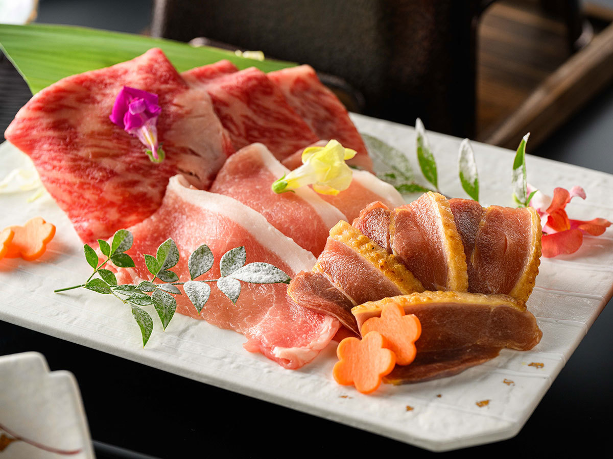 ホテルアジール・奈良 【かがりや会席～大和の恵～】奈良特産「大和牛・大和ポーク・大和肉鶏」を食す冬の贅沢時間（夕・朝食付）