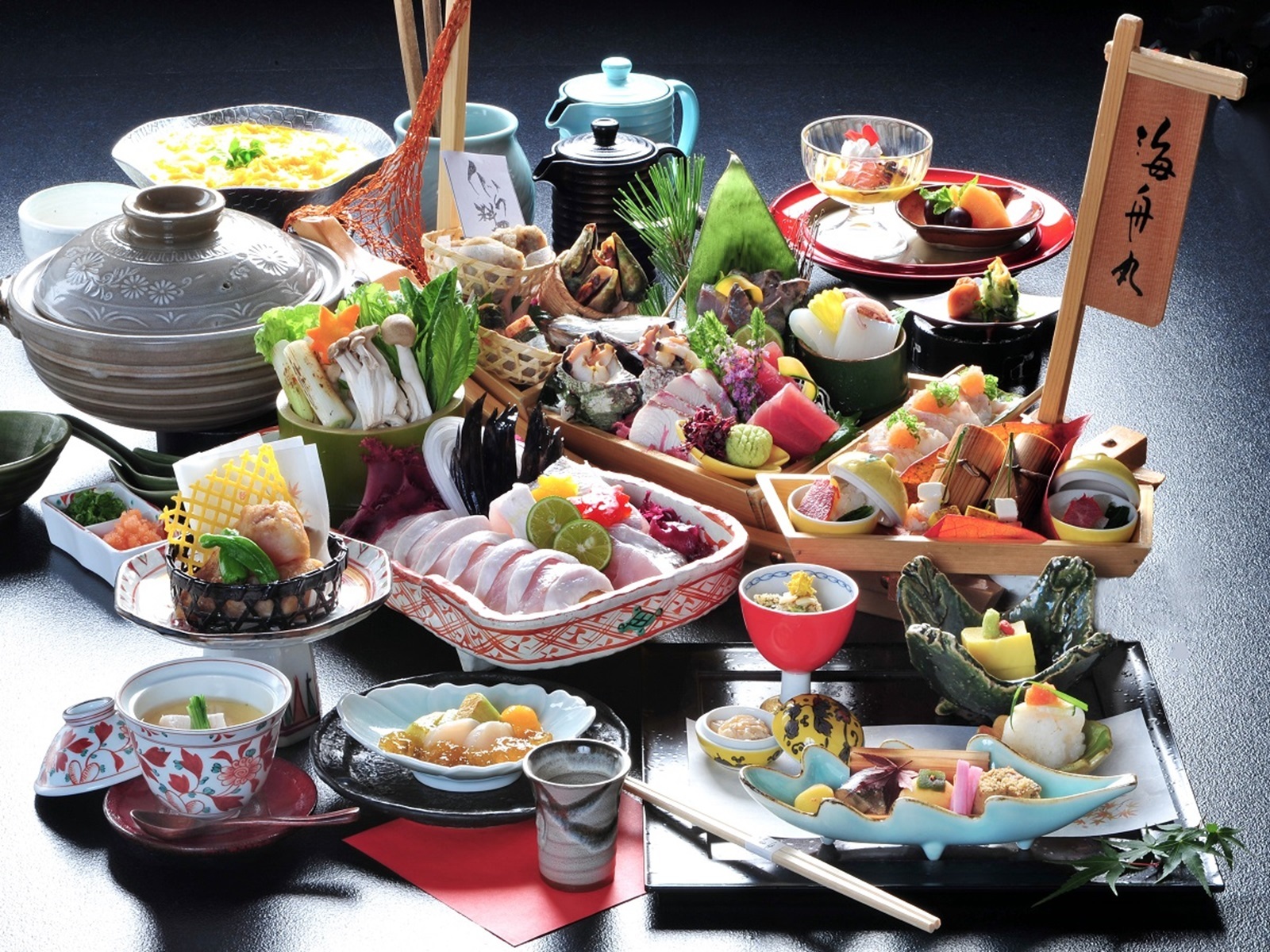 浜千鳥の湯　海舟 【クエ大鍋会席】高級魚クエ料理6品　クエ鍋増量×〆は雑炊を堪能　淡泊かつ濃厚な味わいを