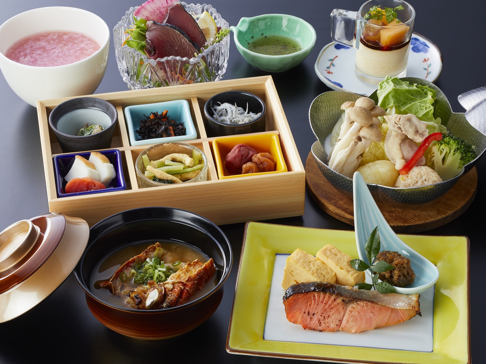 白良荘グランドホテル 【一泊朝食】観光満喫・遅めのご到着OK！！温泉でゆったり＆自慢の朝食