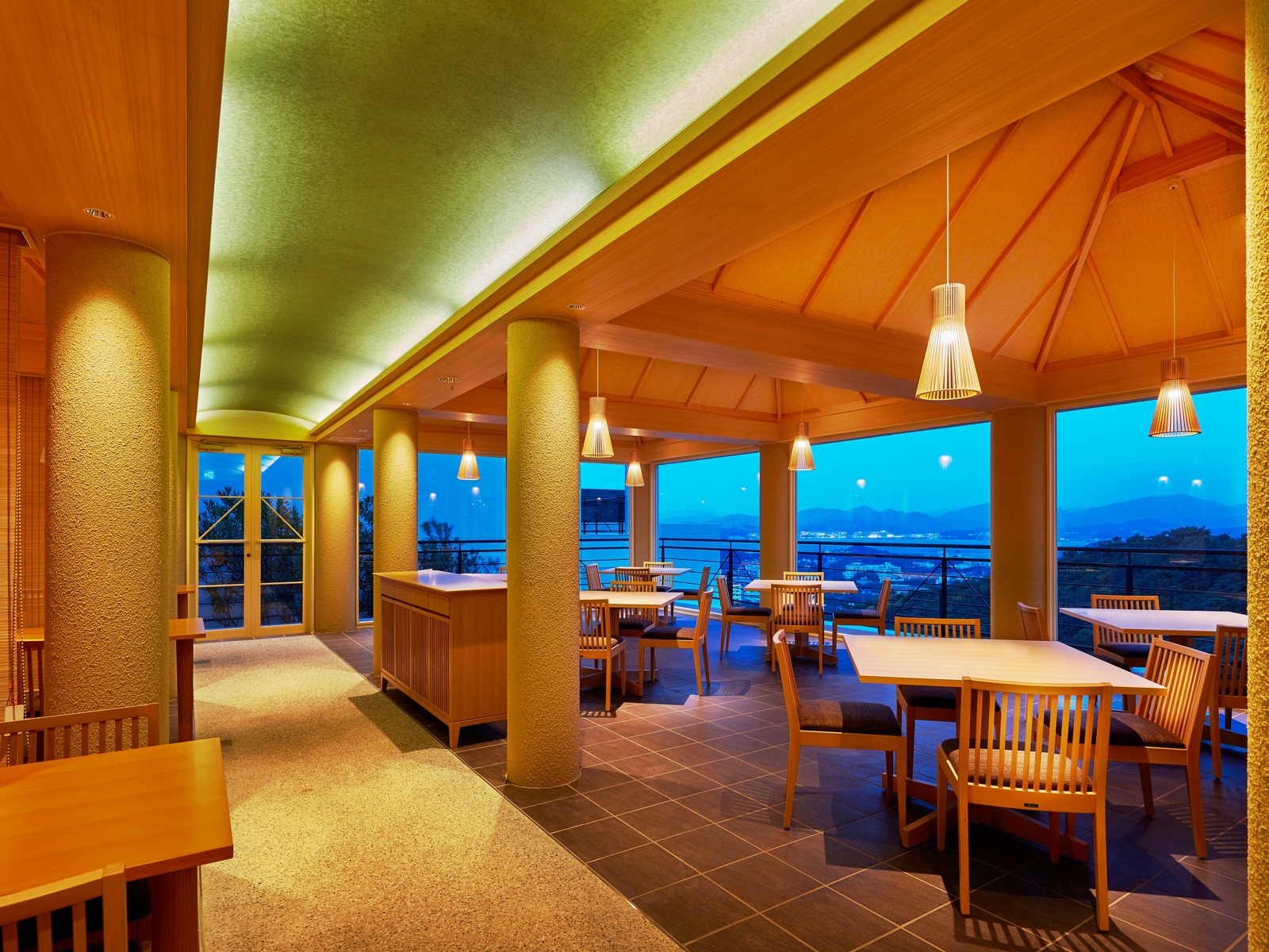 INFINITO HOTEL&SPA 南紀白浜 【基本プラン】南紀の旬の食材を使った和会席　２食付