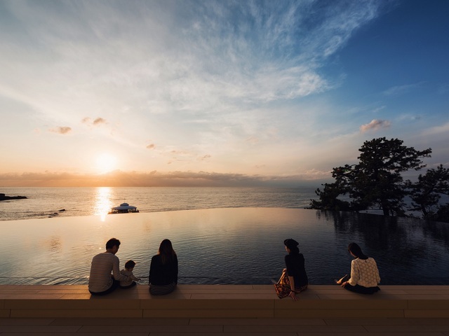 SHIRAHAMA KEY TERRACE HOTEL SEAMORE 【スタンダード】オーシャンビューの会場で約80品目のビュッフェを満喫 ◆朝食付き