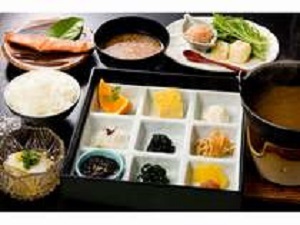 ホテル天山閣海ゆぅ庭 【和定食|朝食】郷土料理「茶粥」を堪能♪源泉かけ流しの白浜温泉も楽しめる贅沢時間〈会場食|1食付〉