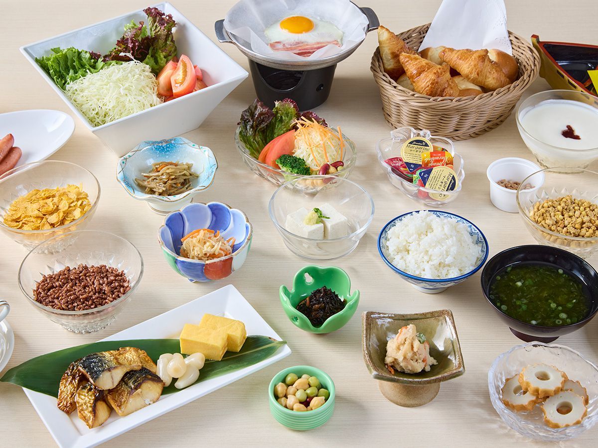 三朝ロイヤルホテル ◆お手頃価格！ビジネスに観光に(朝食付き)