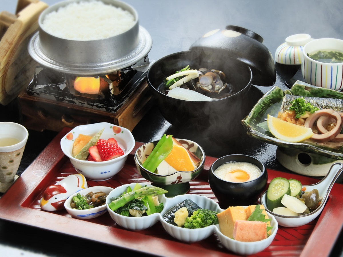 皆生風雅 【朝食付き】チェックインは22時までOK／地産地消で山陰の恵みを愉しむ和朝食＜朝食付き＞