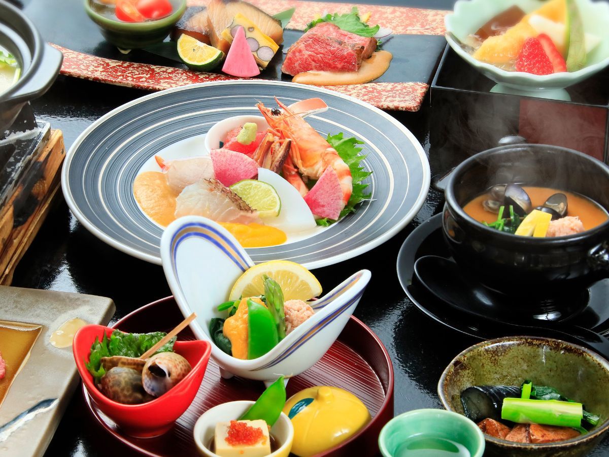 皆生風雅 【特選会席】食事は山陰地元食材をふんだんに使用／お食事重視の方におすすめ＜■特選会席＞