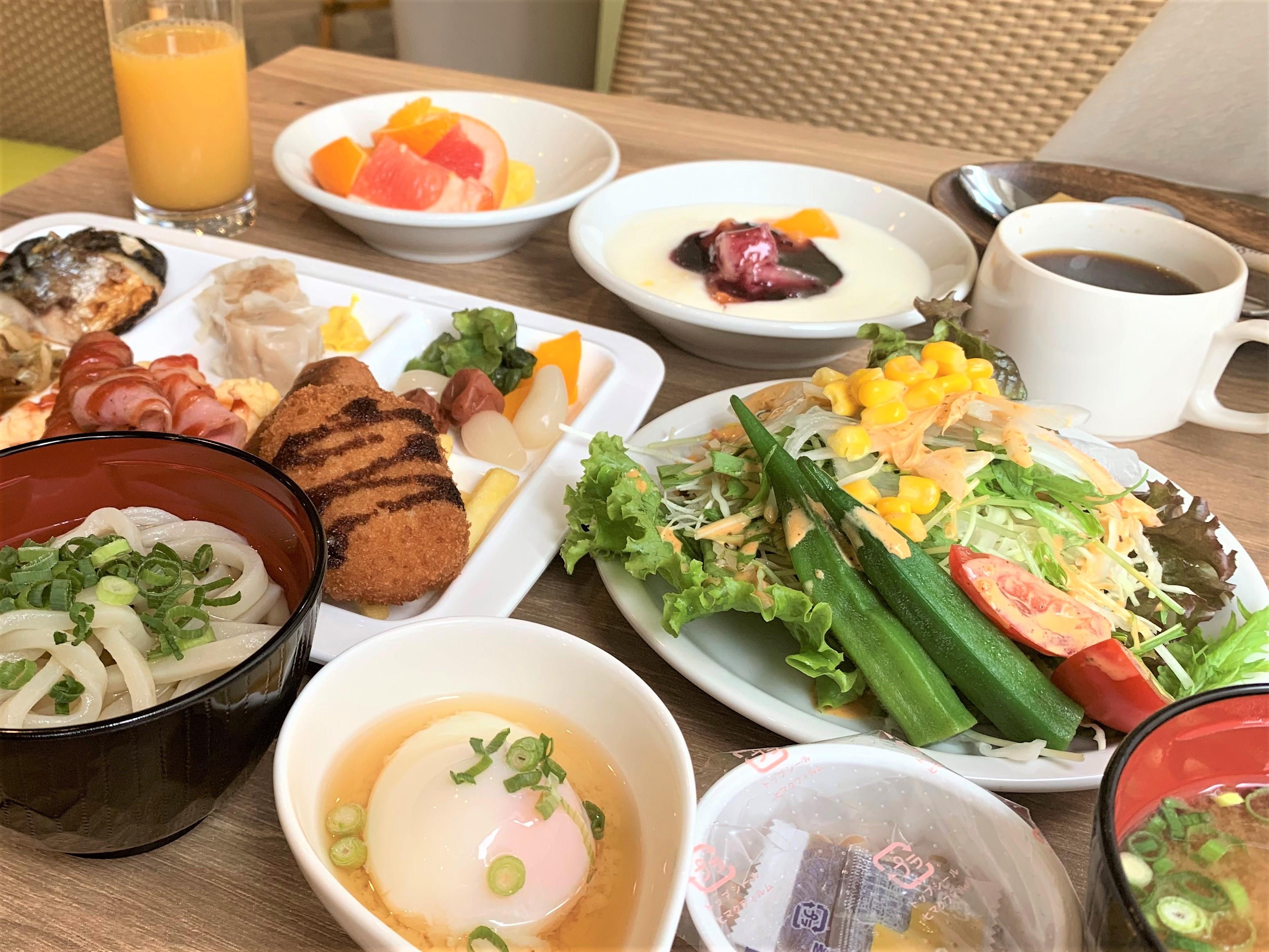 グリーンリッチホテル鳥取駅前　人工温泉・二股湯の華 バイキング朝食付き