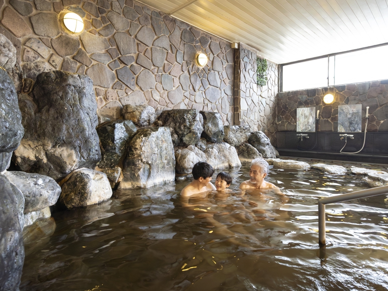 大江戸温泉物語 かいけ 【素泊まり】遅めのチェックインOK！お食事なしのシンプルプラン