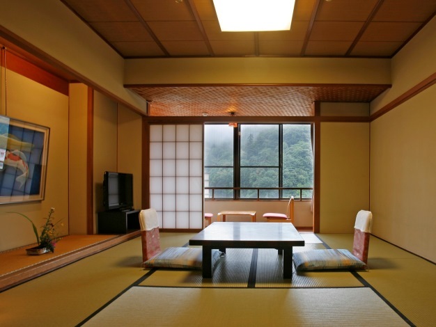 三朝薬師の湯 万翆楼 スタンダード和室