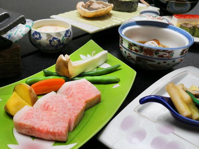 四季の宿　さひめ野 ◆極み会席◆期間限定！ファミリープラン◆お得な1部屋1000円引き♪ドリンクサービス付き