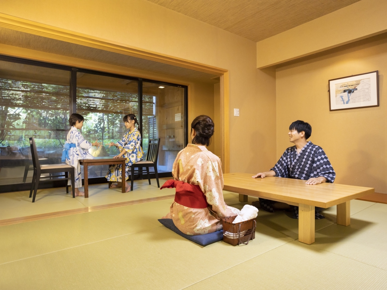 大江戸温泉物語 輝乃湯 スーペリア露天風呂付和室　※客室の一例