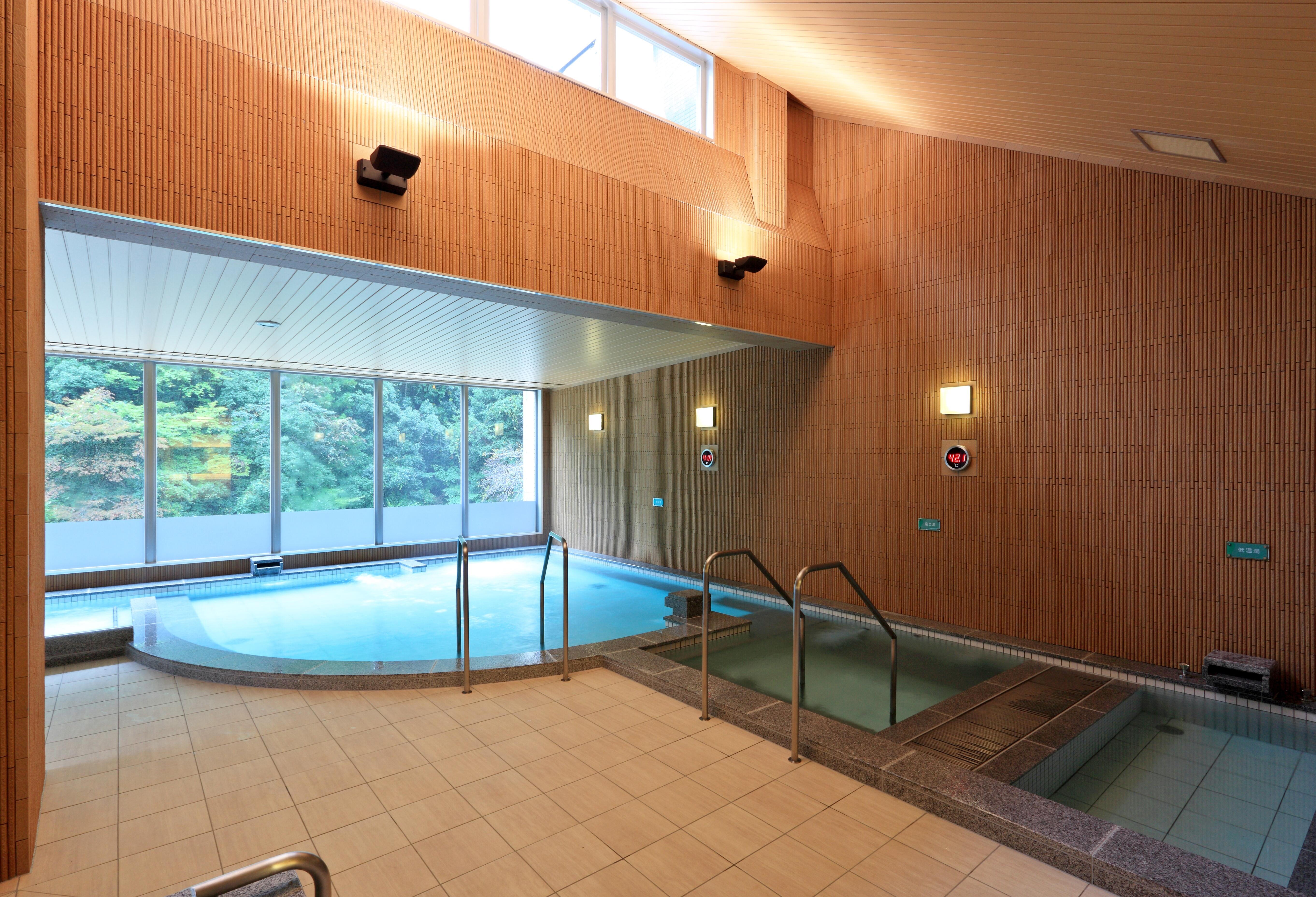 広島市国民宿舎 湯来ロッジ ●【平日限定】ちょっとを味わう贅沢♪量はそんなに食べられない人に★箱膳★１泊2食付