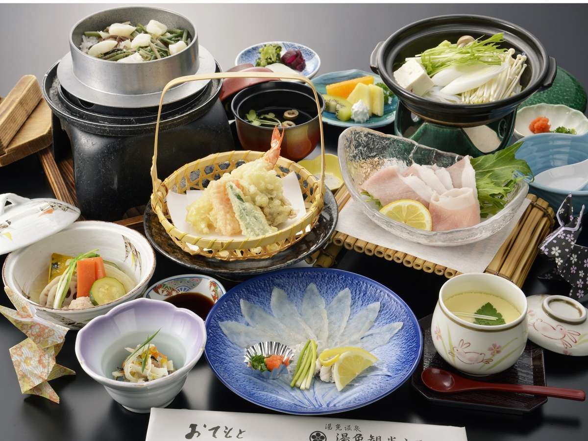 湯免温泉　湯免観光ホテル　名湯　ゆめの郷 【ふく刺とむつみ豚しゃぶしゃぶ付会席】　山口名物満喫と美肌の湯免温泉♪【平日限定】
