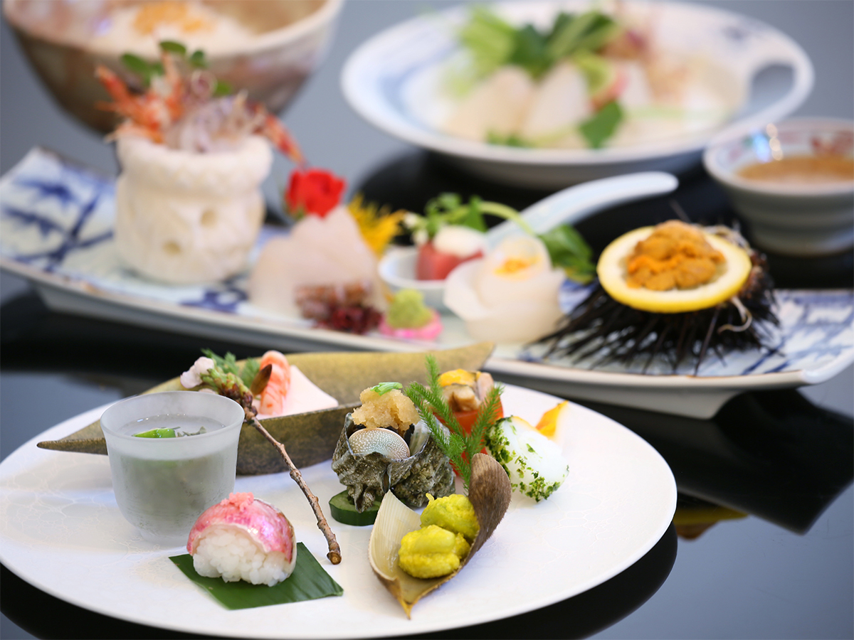 萩八景　雁嶋別荘 【四季旬彩・特選】★★★料理長厳選の旬食材を味わう特選会席。ゆったりとした時間の中、食に歴史に萩堪能