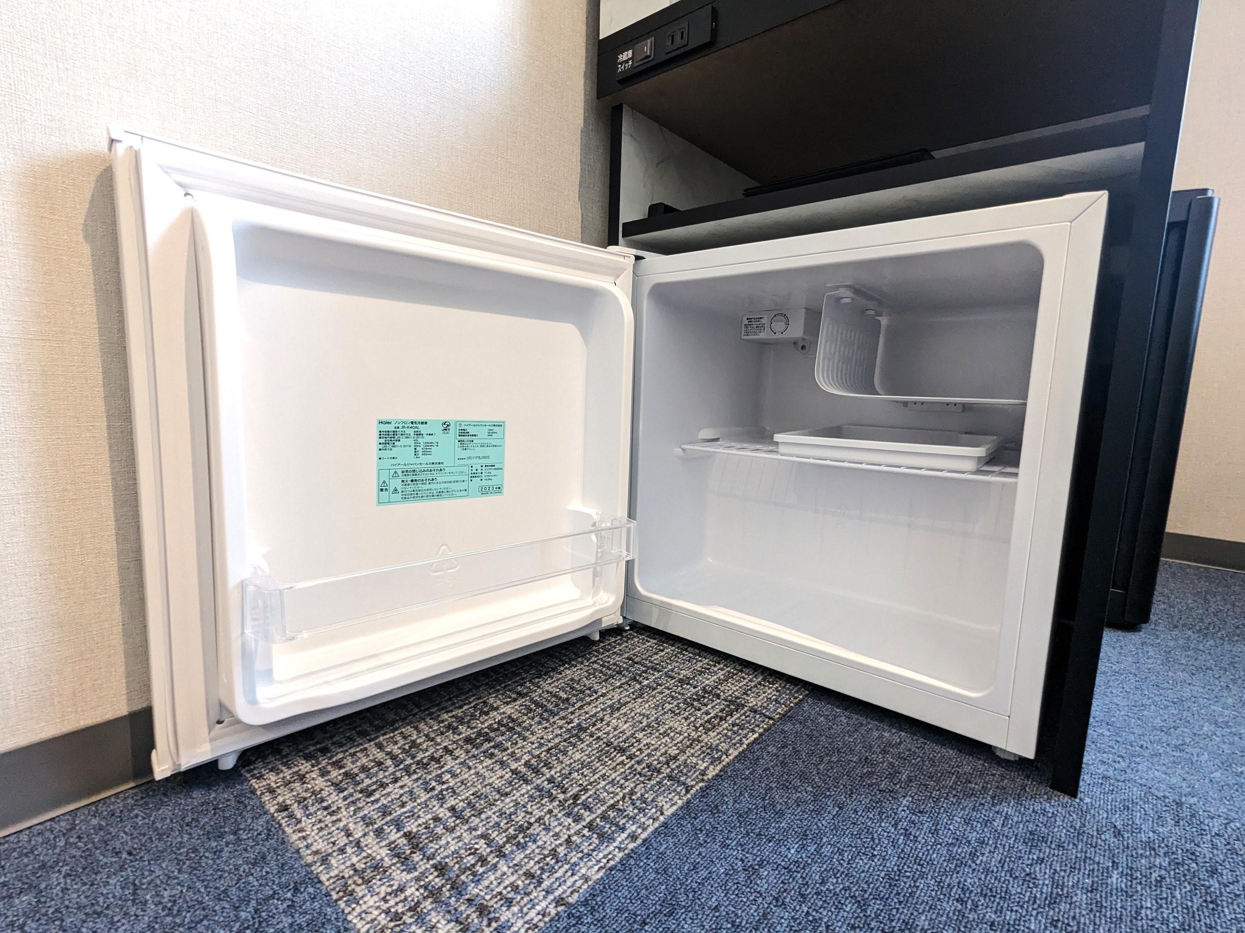 グリーンリッチホテル徳山駅前　人工温泉・二股湯の華 客室　冷蔵庫