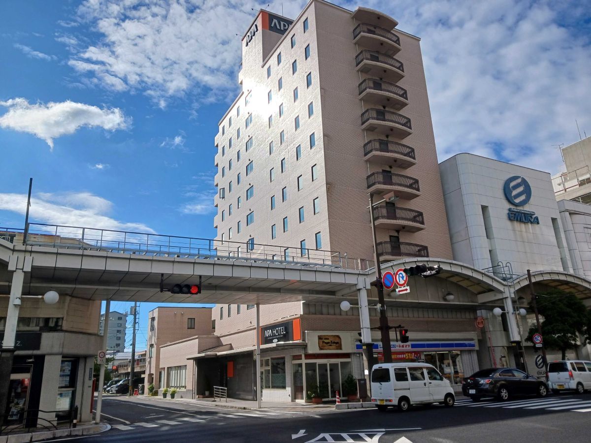 アパホテル〈山口岩国駅前西〉