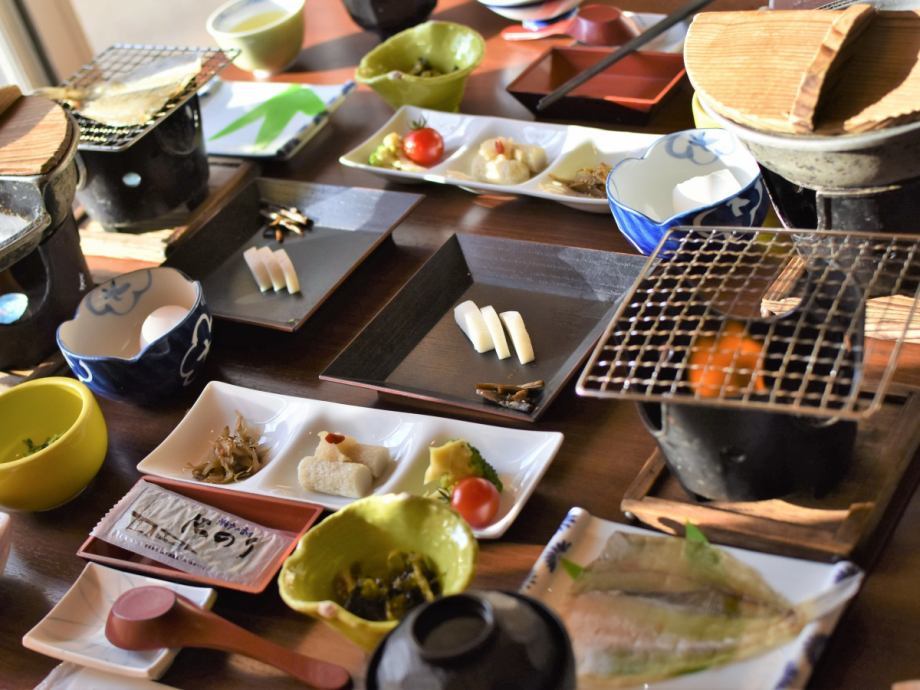 こんぴら温泉　貸切湯の宿ことね 【通年基本】焼きたてお魚とほくほく湯豆腐♪　24時間使い放題の貸切風呂『ことね』朝食付プラン