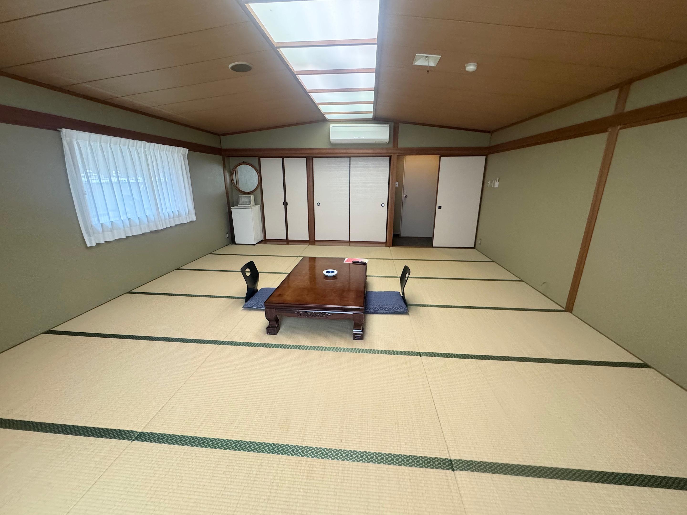 リブマックスリゾート讃岐塩江温泉 【和美麗】40平米（18畳＋広縁）