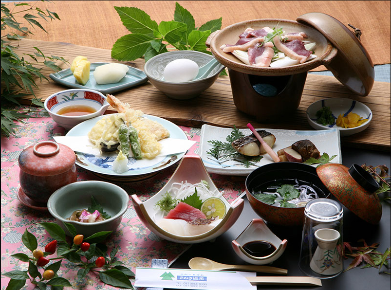 リブマックスリゾート讃岐塩江温泉 【スタンダードプラン】瀬戸内の風薫る湯宿で、心解けるひとときを【旬味覚会席夕食＆朝食付】