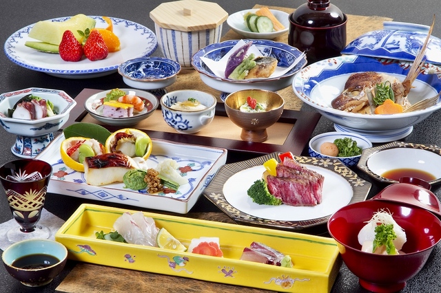 ふなや 季節が彩る旬の瀬戸内会席をお部屋でご堪能