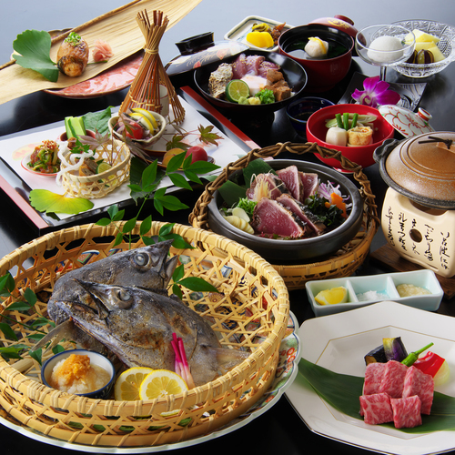城西館 ≪戻りガツオ編≫2026カツオ祭りだ！ワッショイ♪土佐の恵みを一夜で食べつくす『カツオ満腹会席』