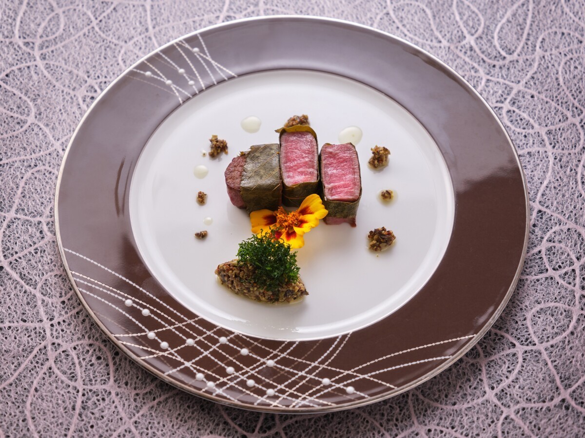 城西館 GastronomyTOSA春フレンチ～物部川・嶺北の恵み編～土佐あかうしや旬の地物食材を堪能できる春フレンチ  