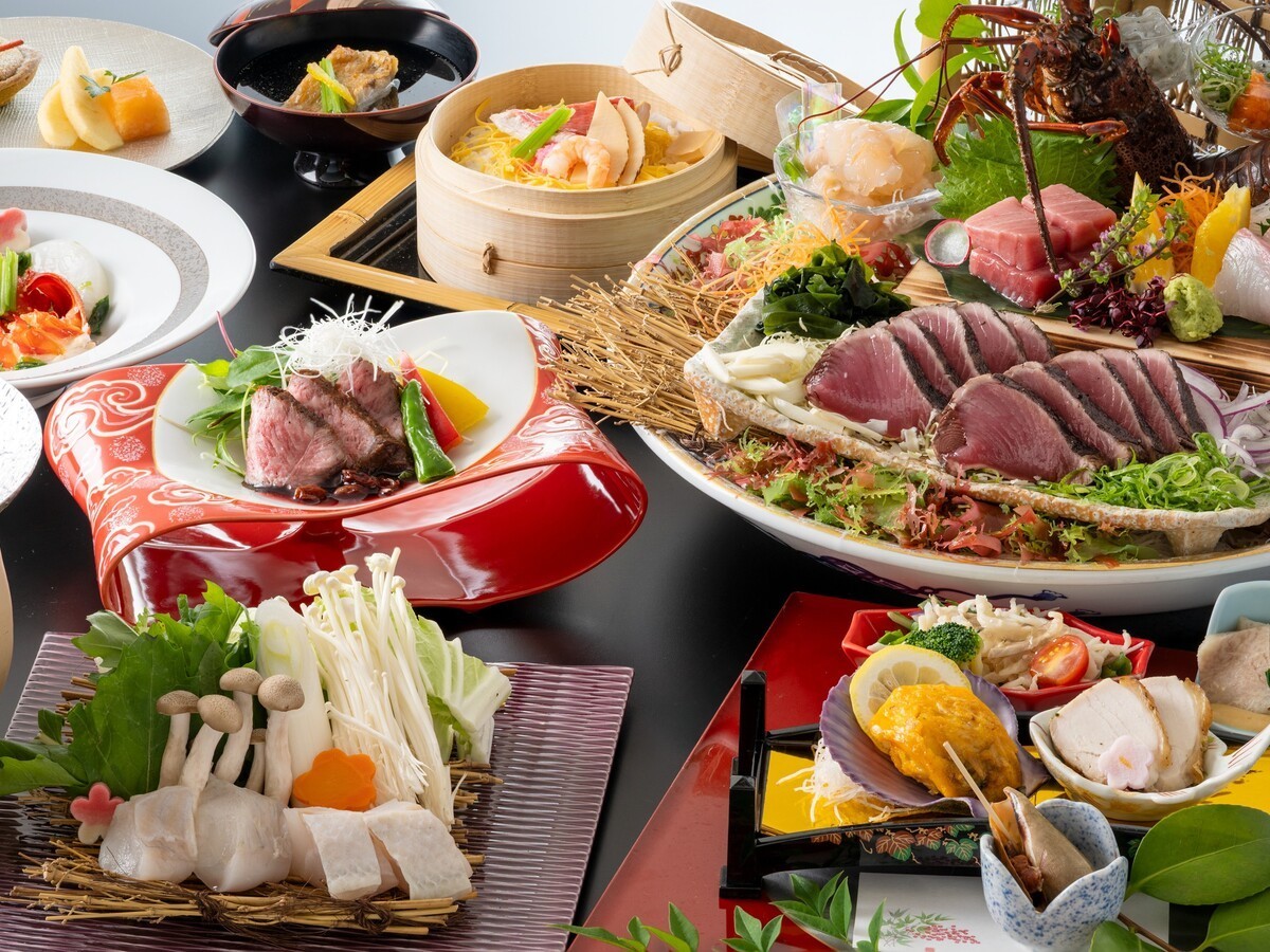 城西館 【お部屋食確約】《旬彩物語／竜潮コース》幻の高級魚本クエとふぐのお鍋に、黒毛和牛を食す冬の究極コース