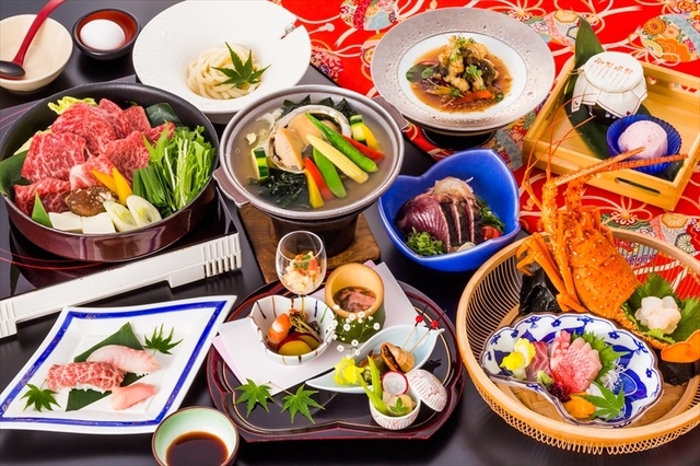 土佐御苑 【量より質を重視！】◆食事処1泊2食◆厳選素材を味わう美味会席《牛すき焼きのプラチナプラン》