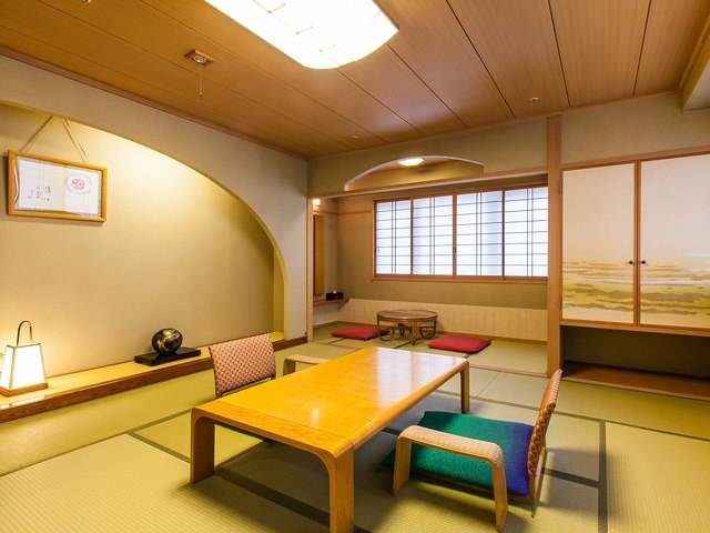 土佐御苑 西館ゆったり和室イメージ