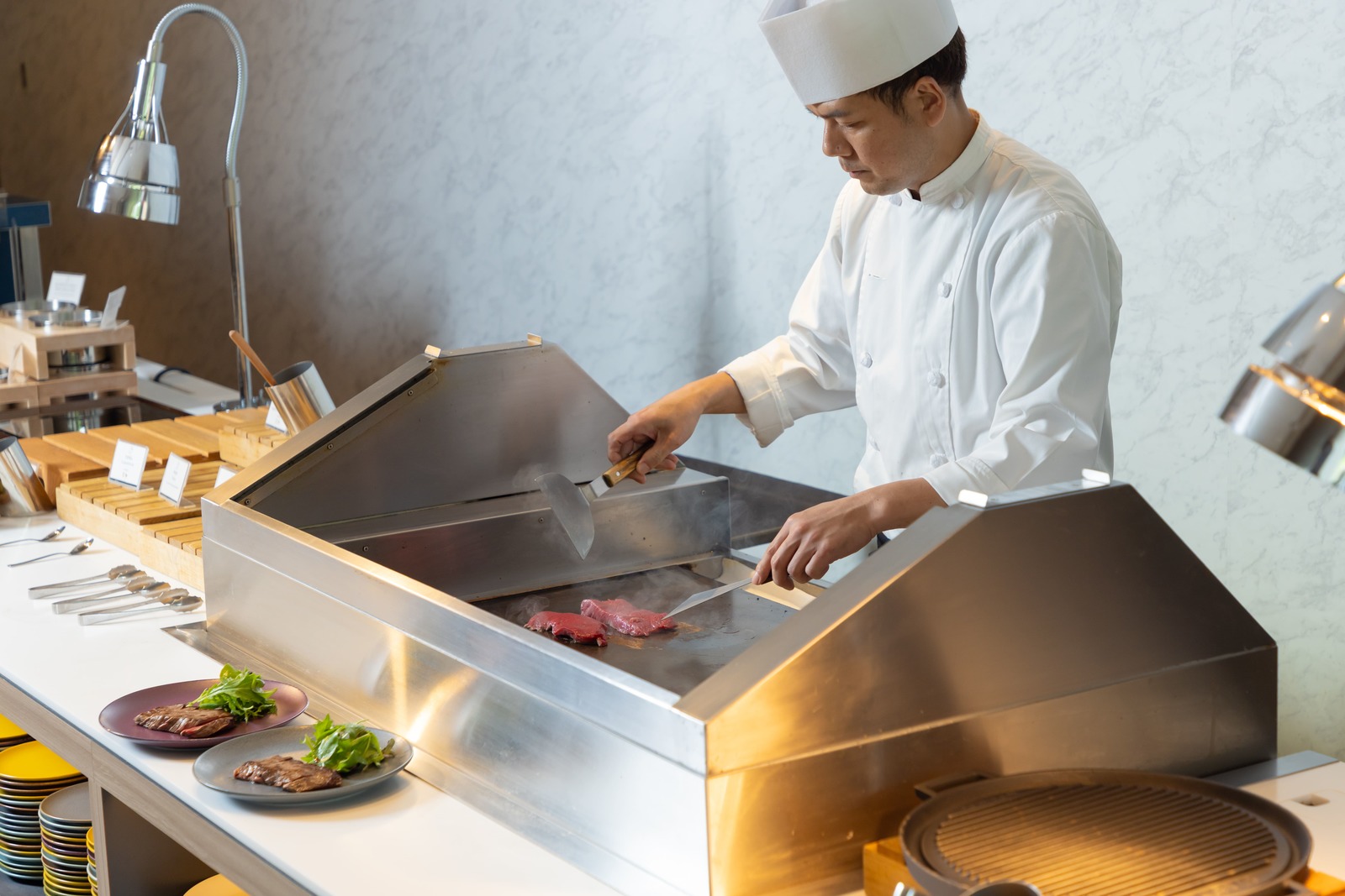 メルキュール福岡宗像リゾート＆スパ 【早期割15】「むなかた牛ステーキ」食べ放題×ディナービュッフェ／オールインクルーシブ夕朝食付