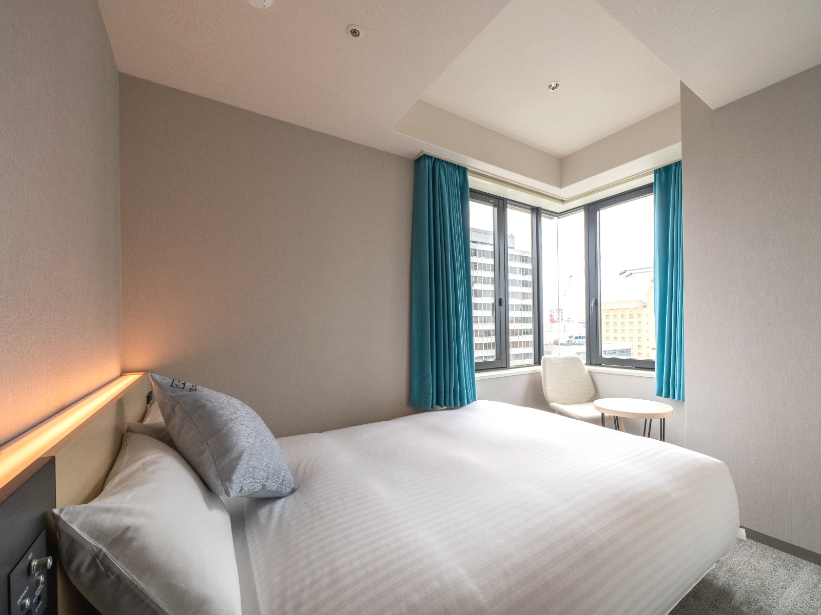 ホテルオリエンタルエクスプレス福岡天神 ◇コーナーダブルルーム／LG styler ＜禁煙・角...