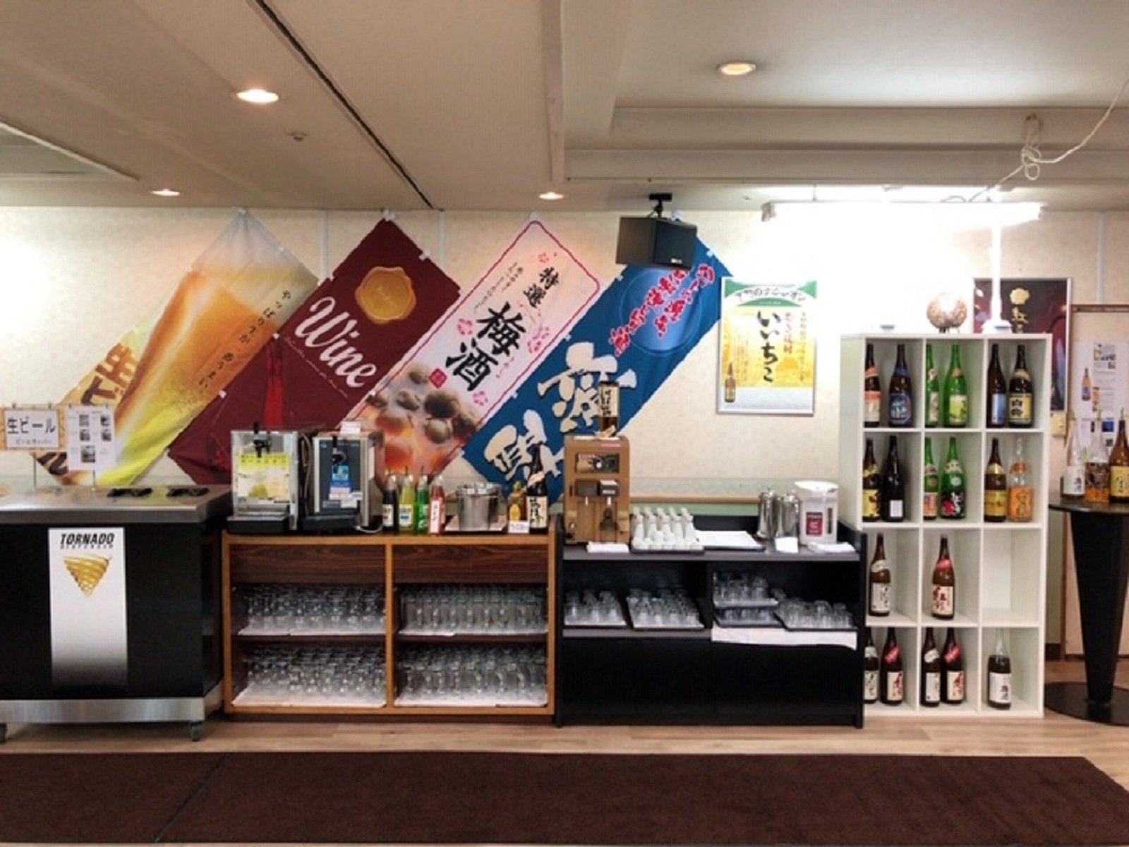 原鶴グランドスカイホテル ライブキッチンの焼き立てステーキ＆新鮮な握り寿司やずわいがになど約50種類のバイキング90分食べ放題
