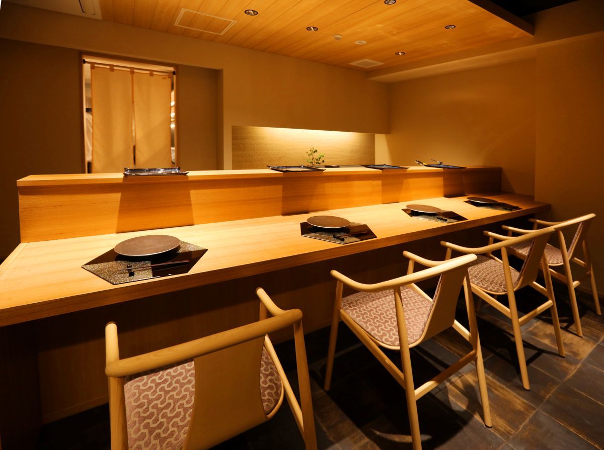 泰泉閣 【ペアプラン】ご夕食は個室確約「梅還」（カウンター形式）にて♪特選国産牛付き泉水会席（1日1組限定）