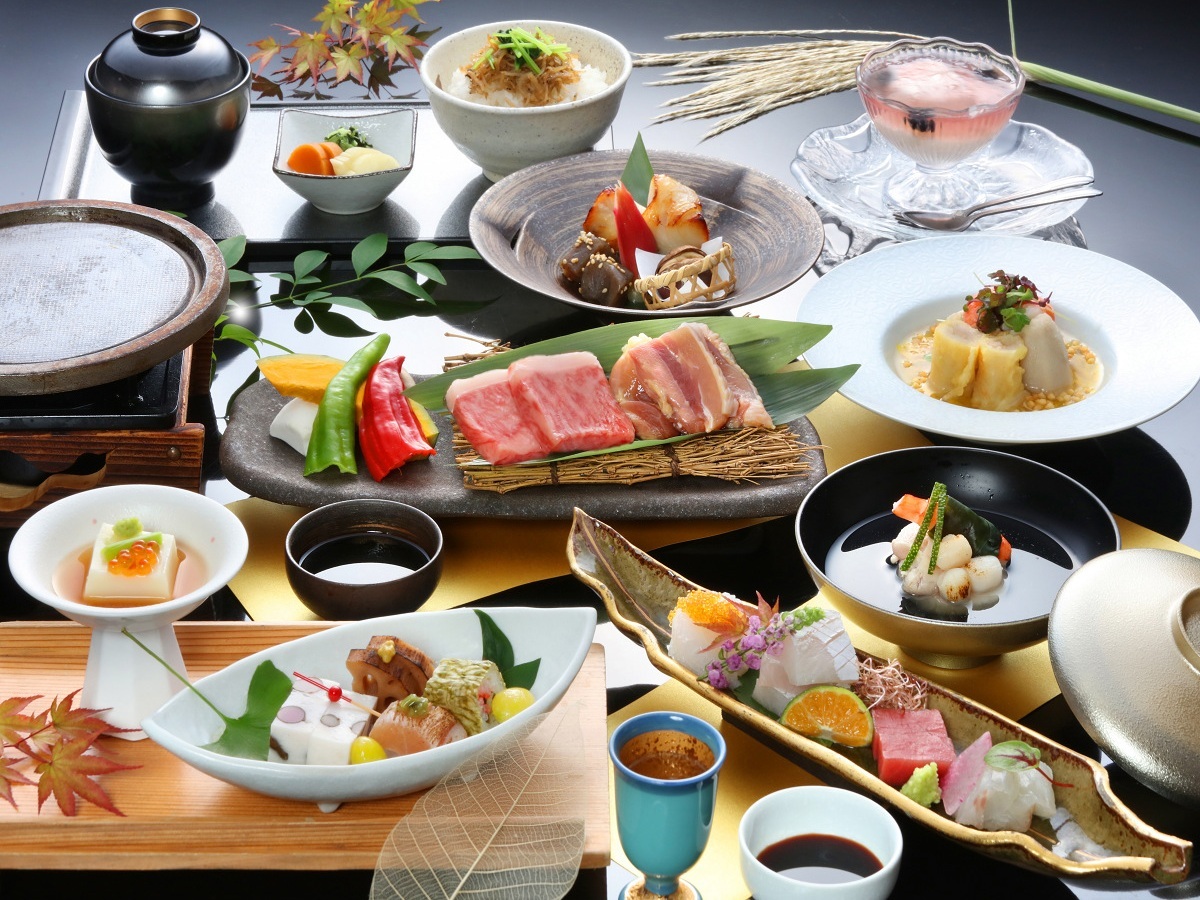 泰泉閣 【特選国産牛付／泉水会席】山・河・海の幸をバランス良く♪プラン迷ったらコチラ！