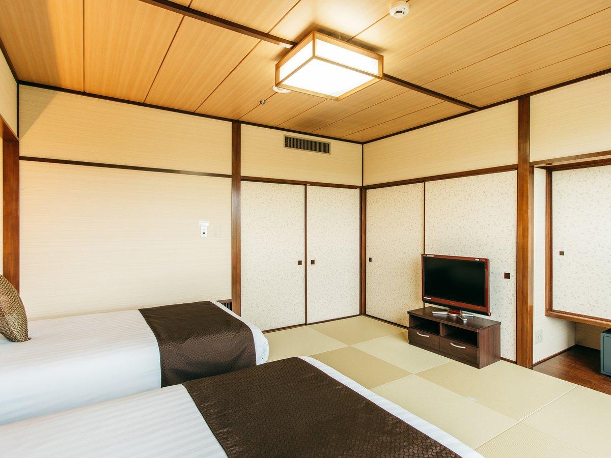 亀の井ホテル　柳川 【和室ツイン】洋室の快適さと和室の寛ぎを合わせた、シニアにおすすめの客室